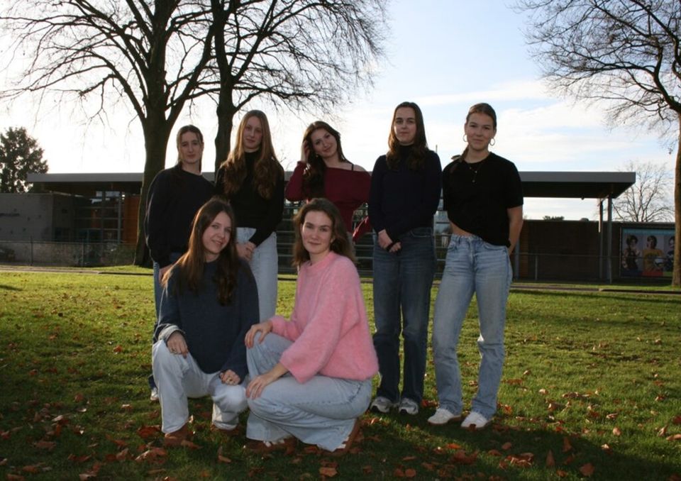 Leerlingen eindexamenklas Willibrord Gymnasium - 'Laat je horen'