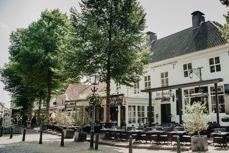 Terras van de Zwaan