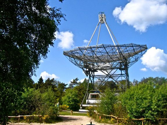 Radiotelescoop Dwingeloo / Lhee