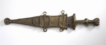 Romeinse dolk met schede uit Leeuwen.