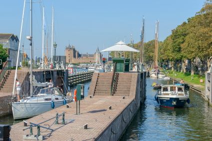 Groote Zeesluis in Muiden