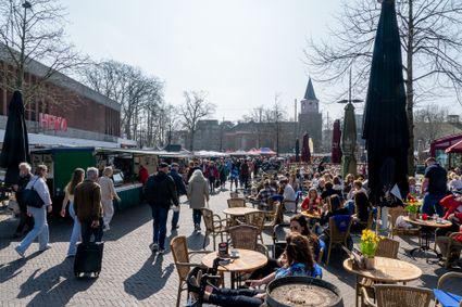 Warenmarkt Emmen op vrijdag