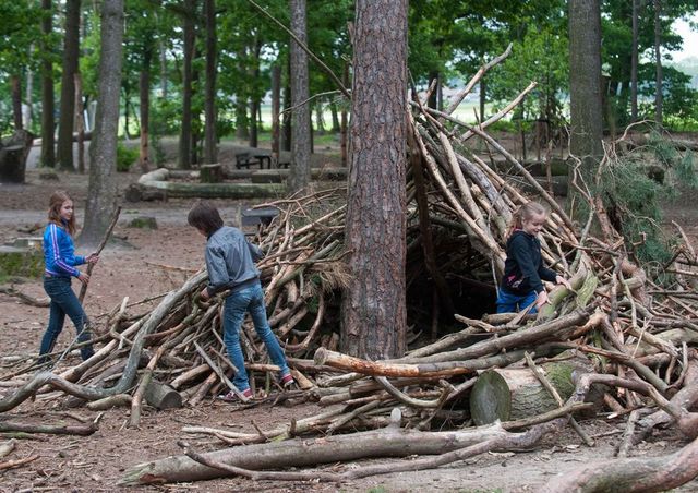 Natural playground Zandbos Deurne