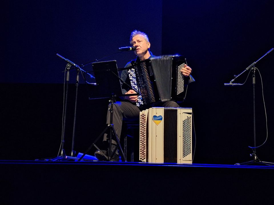 Benefit concert Ons Tejater