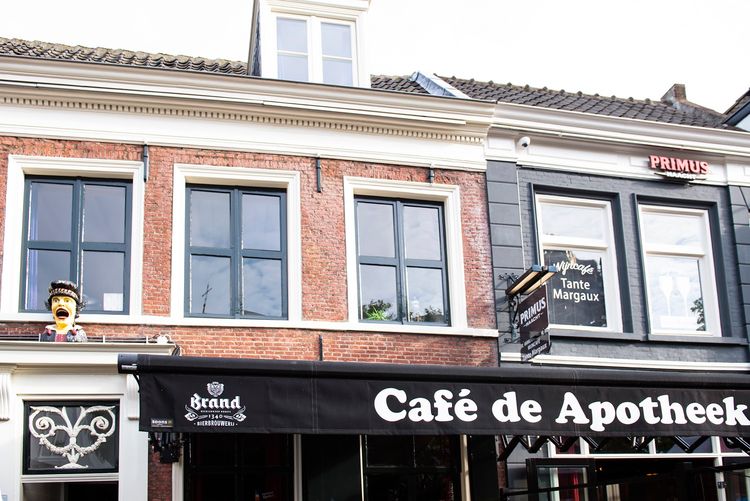 Gezellig terras bij de Apotheek