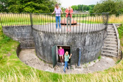 Gezin bij fort Nigtevecht