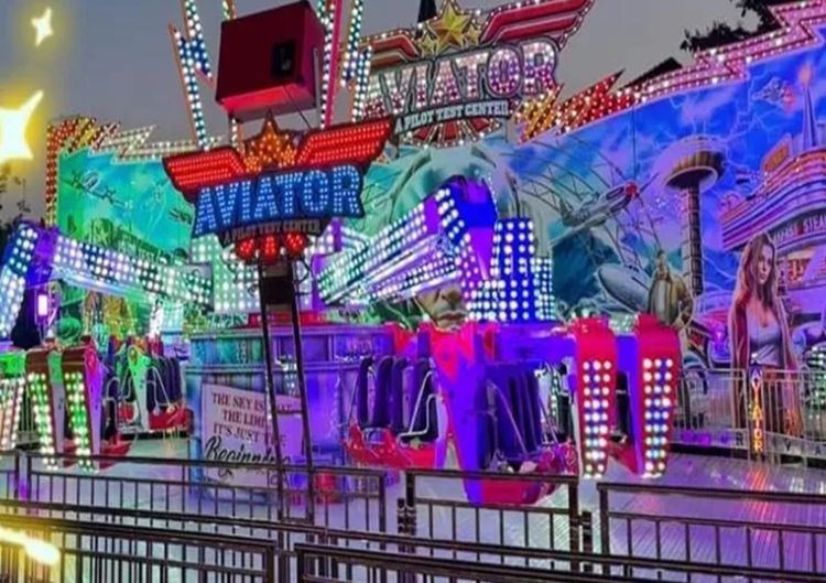 Kermis Deurne - Aviator The Ride - Nieuw in 2024