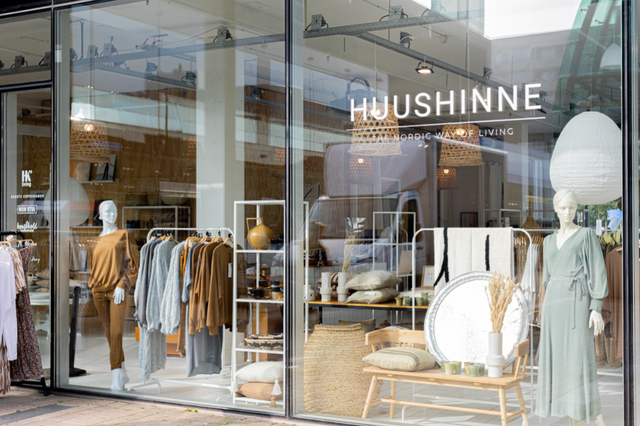 Das Schaufenster von Huushinne in Emmen.