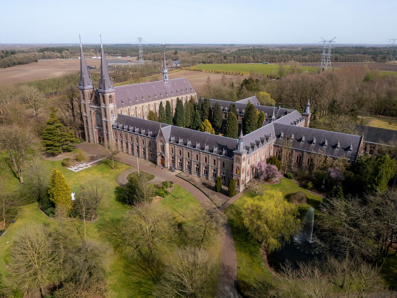Abdij Koningshoeven luchtfoto