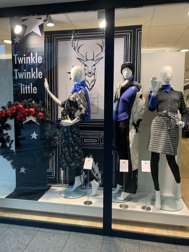 voorgevel Janse mode women