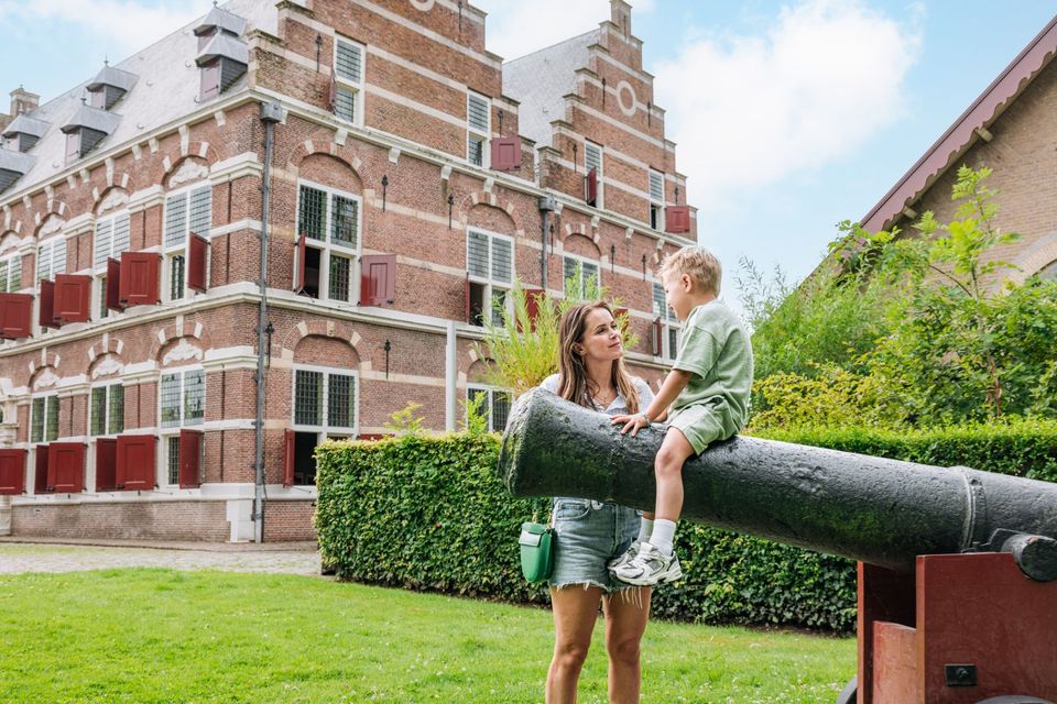 Moeder op kanon voor Mauritshuis