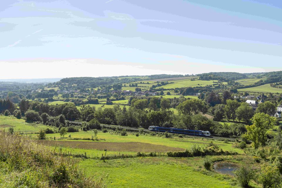 Heuvelland trein Zuid-Limburg landschap omgeving