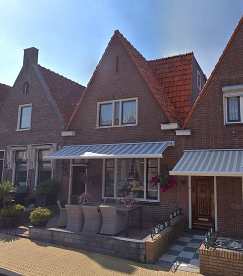 Vooraanzicht B&B Centrum Volendam
