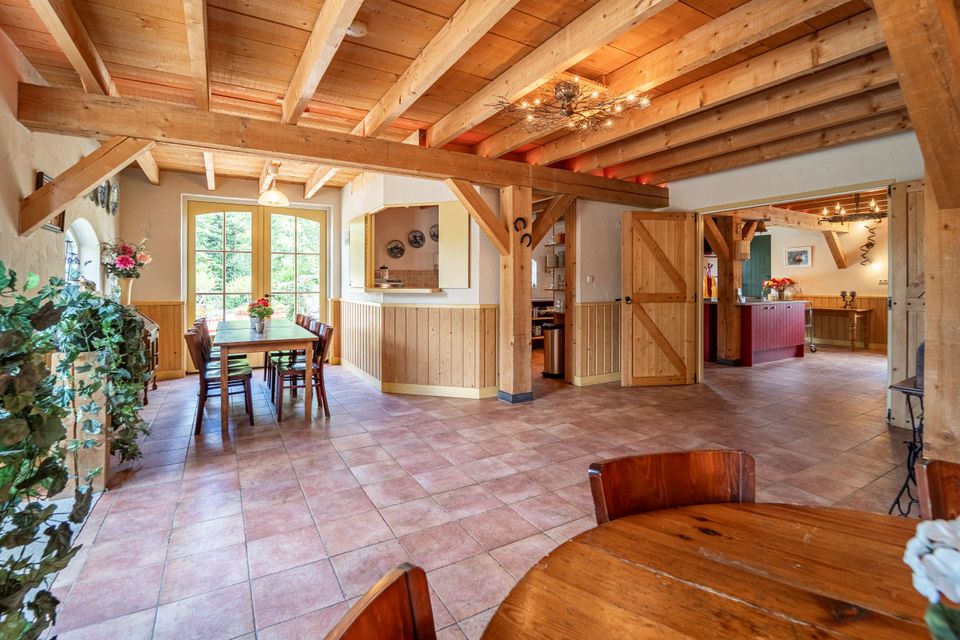 Photo of the meeting room at Hoeve Rustdam