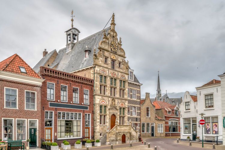 Brouwershaven stadhuis
