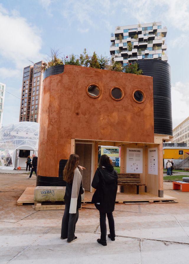 Ketelhuisplein Eindhoven tijdens Dutch Design Week (DDW) 2022