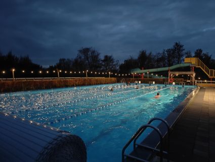 Winterzwemmen bij zwembad De Klomp.