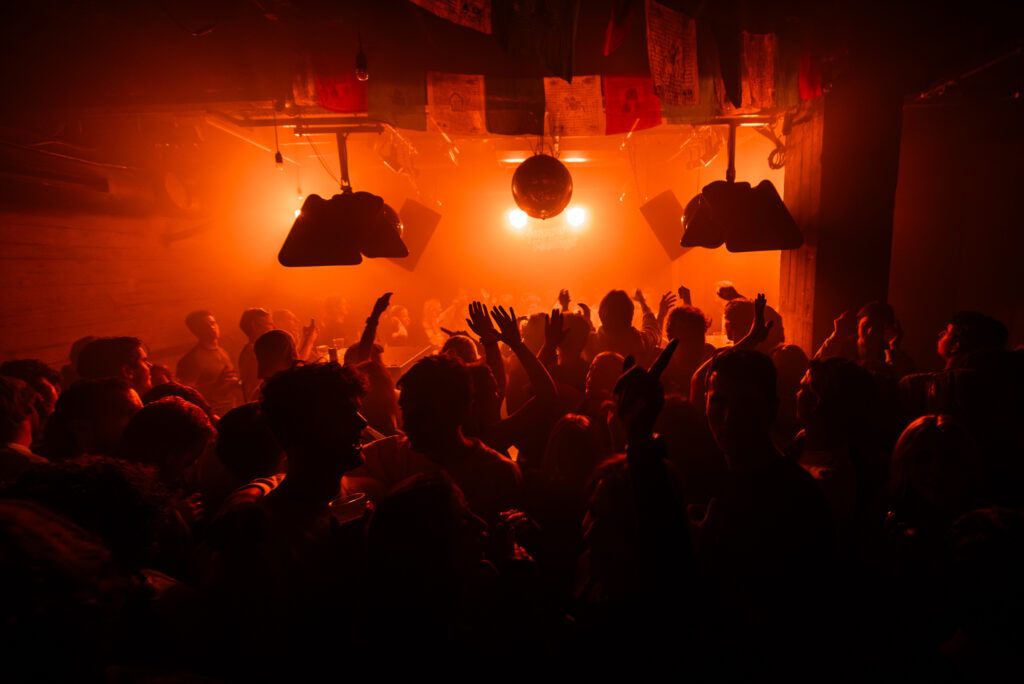 Happy Feelings Kingsday