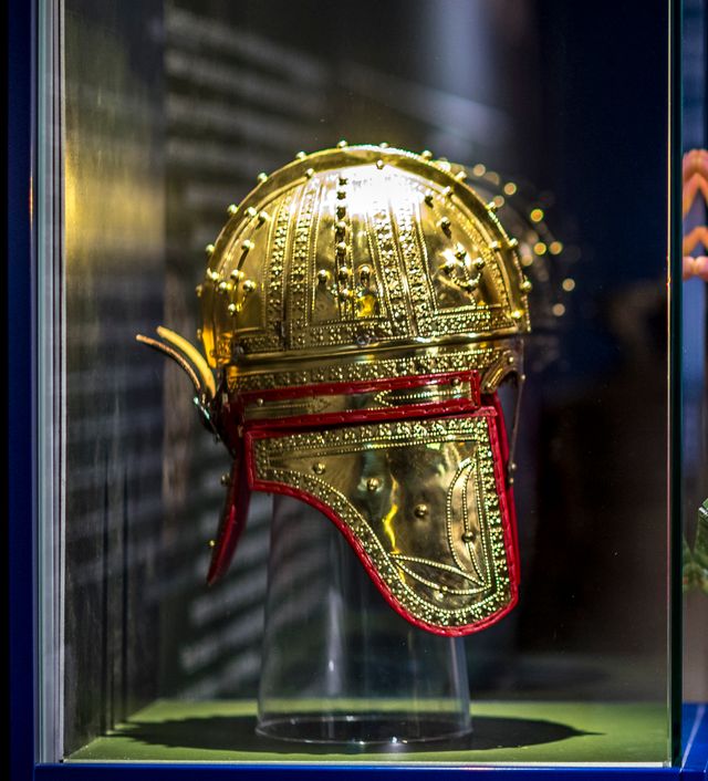gouden Romeinse helm
