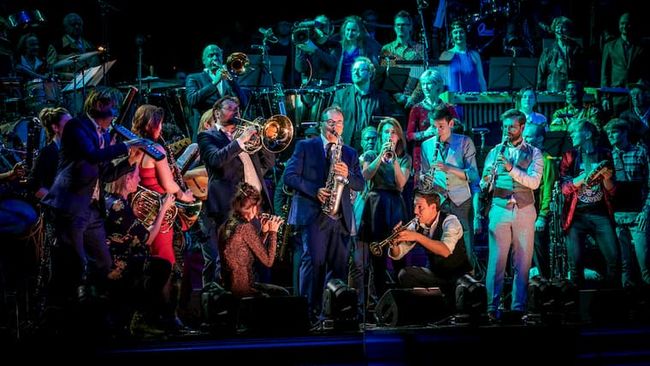 Nederlands Blazers Ensemble: Beethovens Negende