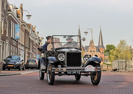 oldtimerrit door Sneek