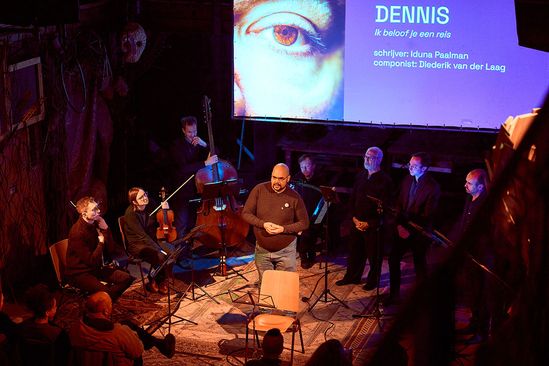 Utrechts Requiem: Spiegels