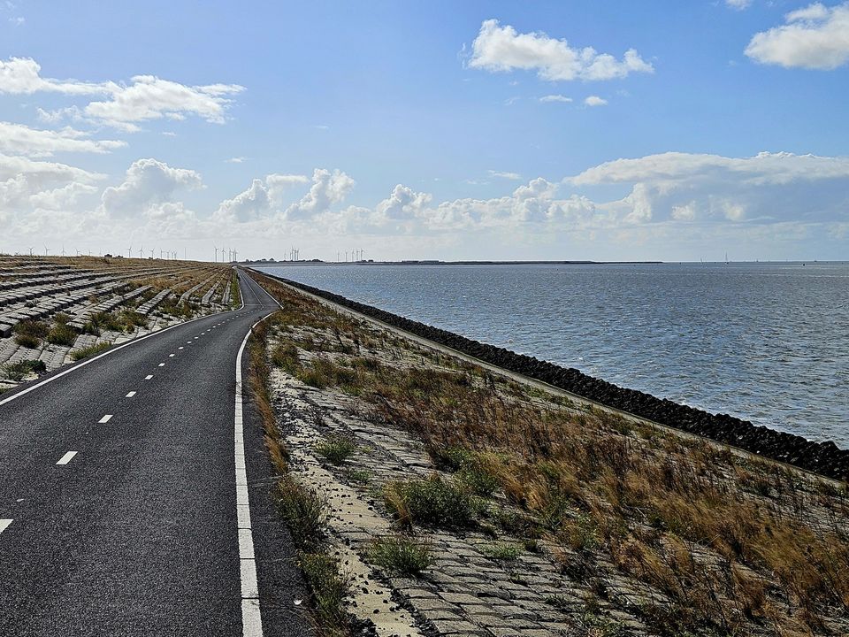 Museum fietsroute Bolsward-Wommels-Afsluitdijk