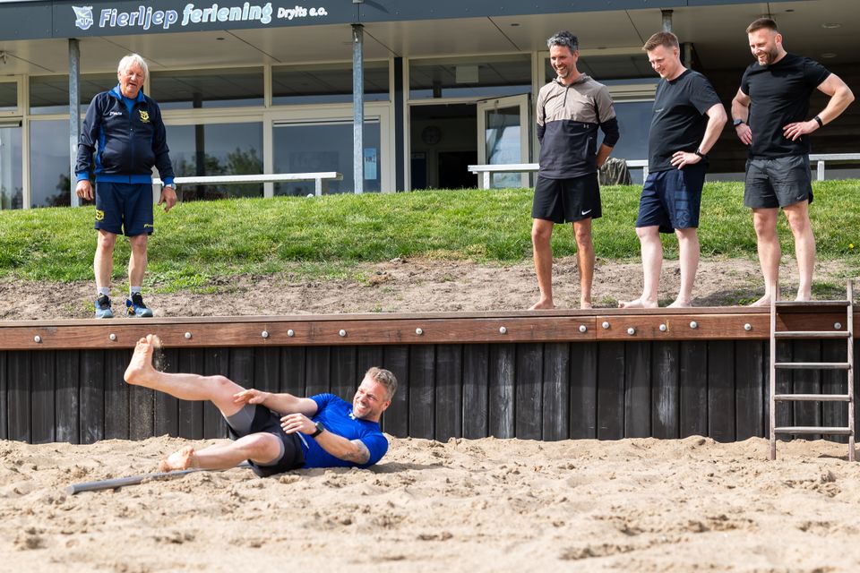 Fierljeppen in IJlst.