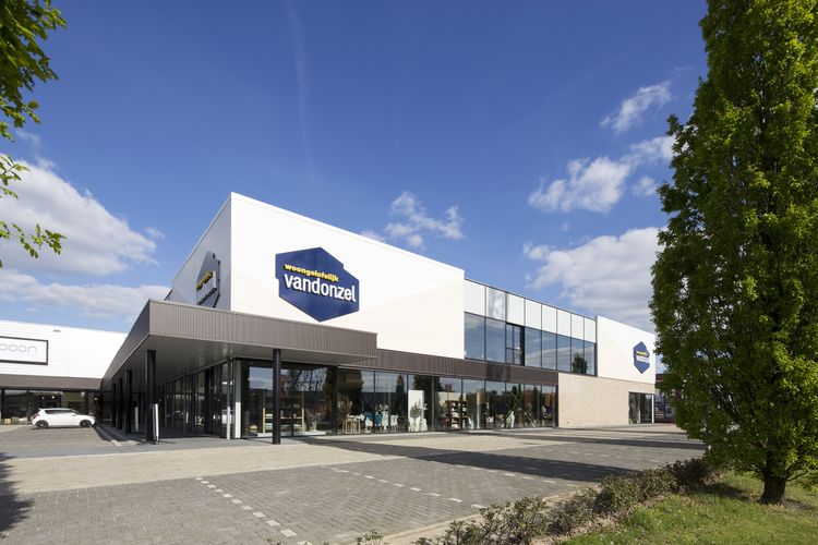 Woongelofelijk Van Donzel