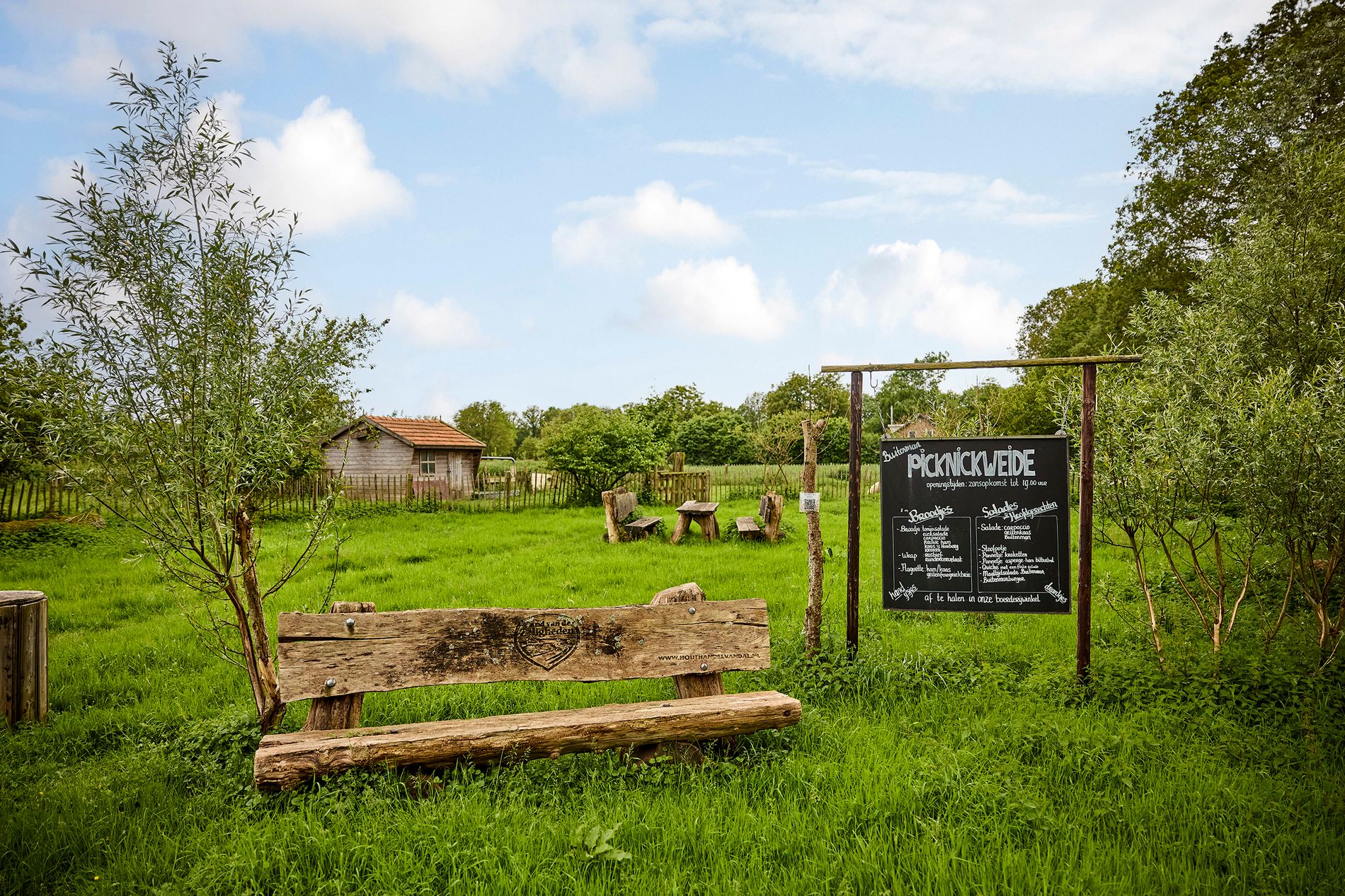 Aan overzijde bij de Buitenman