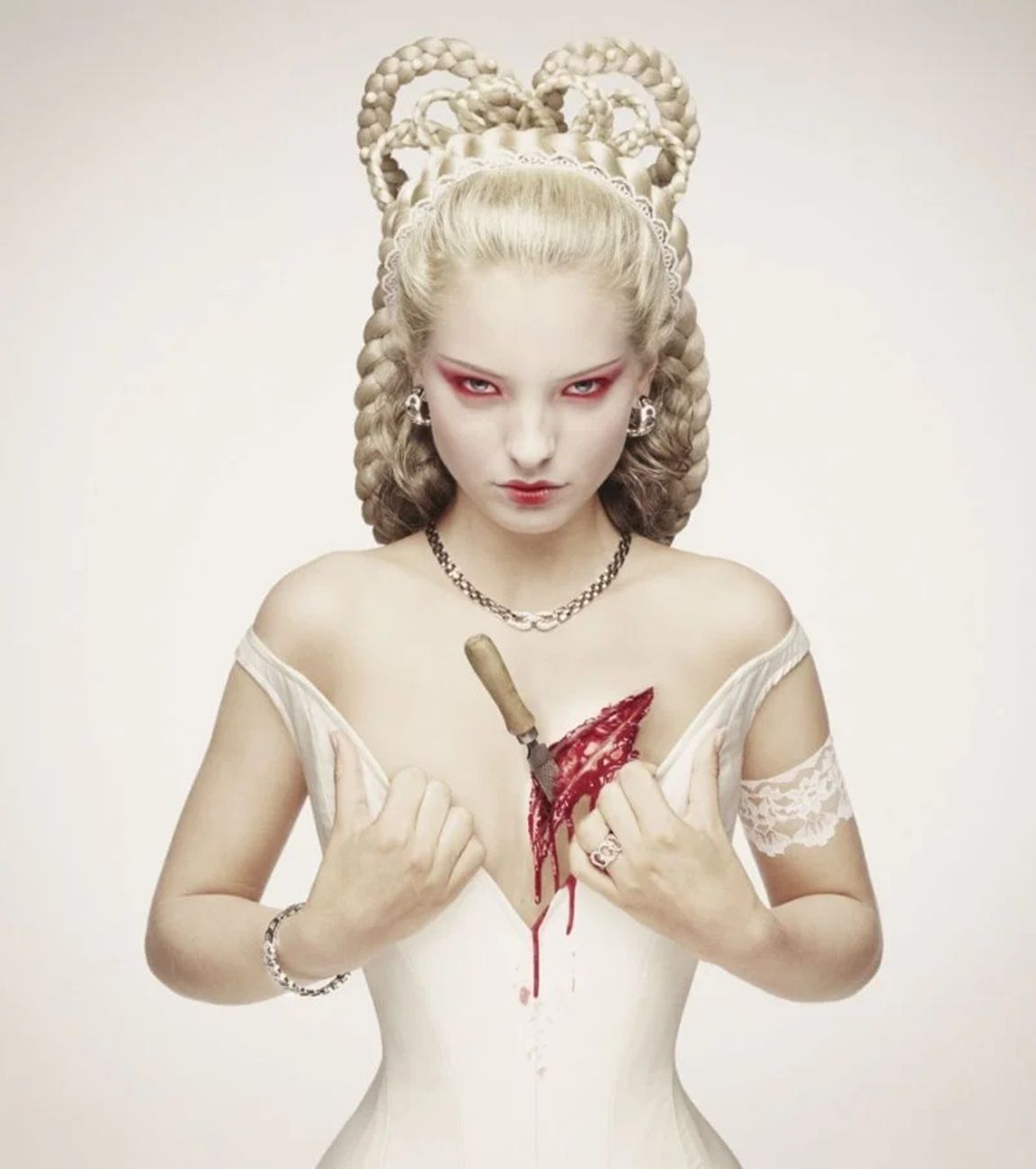 Lezing Erwin Olaf - Optika 50 jaar - Royal Blood Sissi