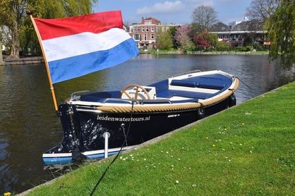 Rondvaart van Leiden Water Tours