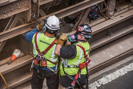 Breakdown of construction work Beek en Donk