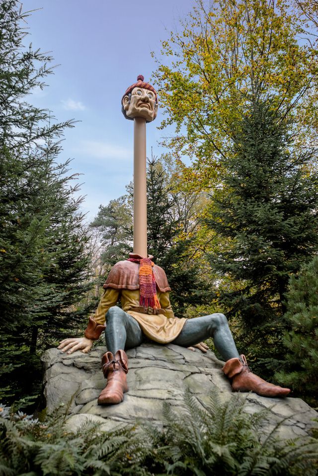 Efteling De zes Dienaren
