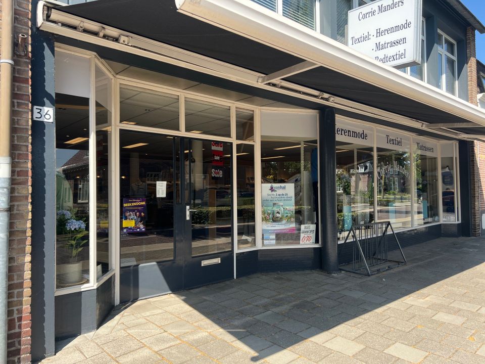 Corrie Manders Textiel Beek en Donk