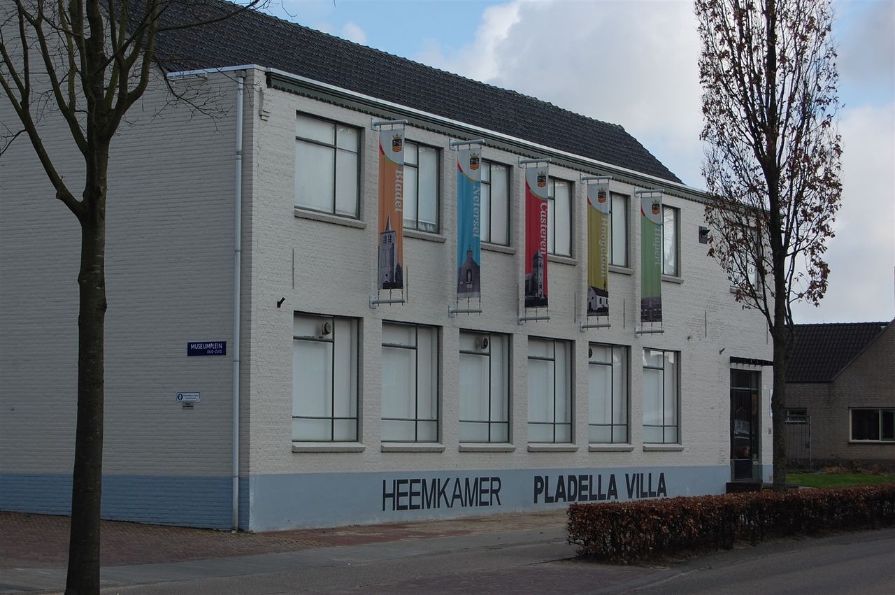 Voorzijde gebouw Heemkunde Bladel