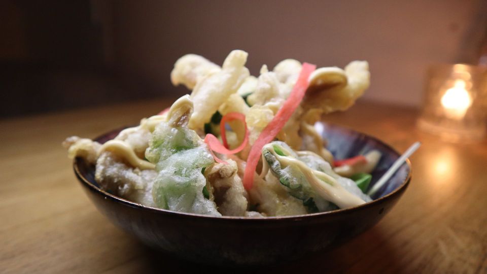 oesterzwam tempura soja mayonaise mesclun | Shared Dining  gastrobar Houdt van Eten Groningen