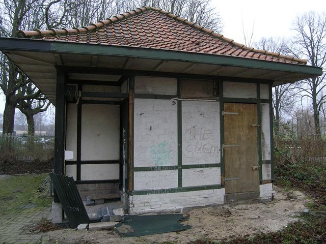 Graffiti op het rugbyhuisje