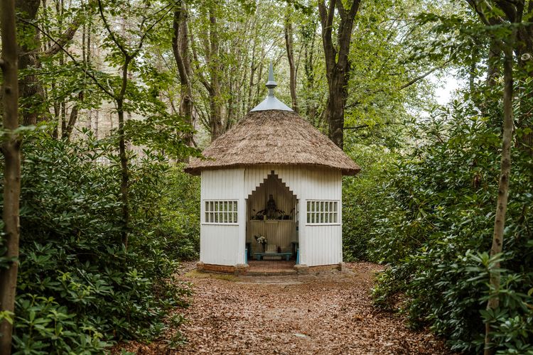 Vooraanzicht kapel in Sterrebos.