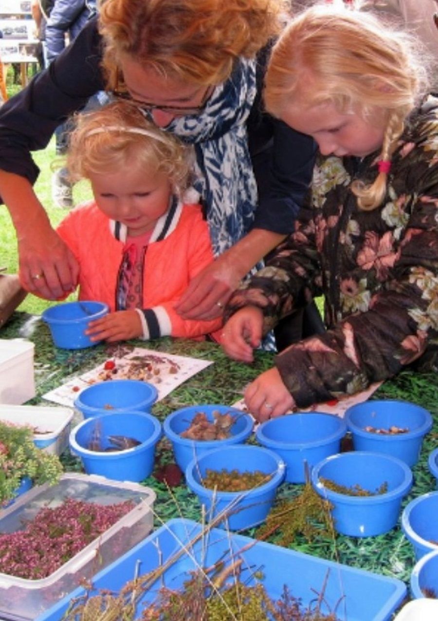 De Ossenbeemd - Markt Groen Deurne - Kraam schoolgidsen
