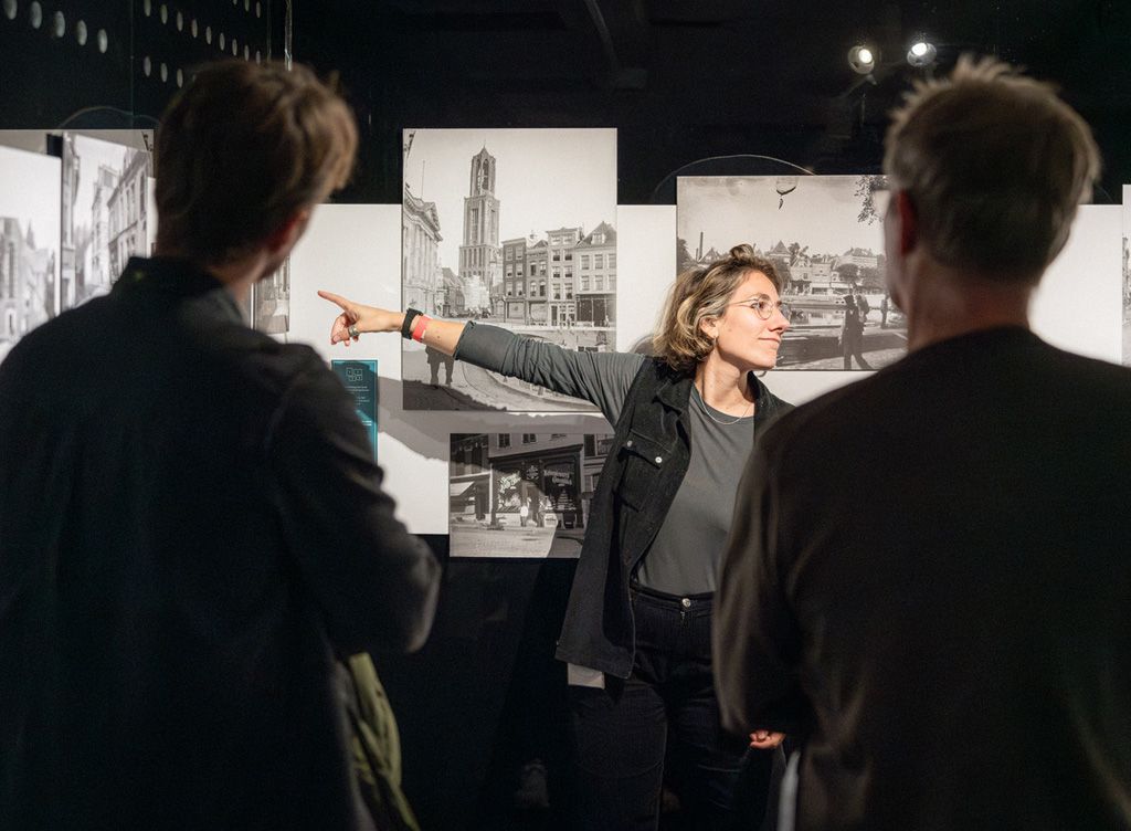 Flitsrondleiding: Door de lens van Moesman, in Het Utrechts Archief