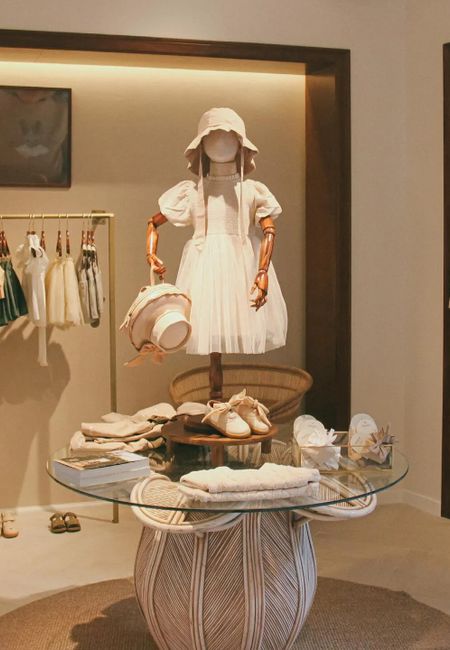 Donsje Amsterdam winkel binnen