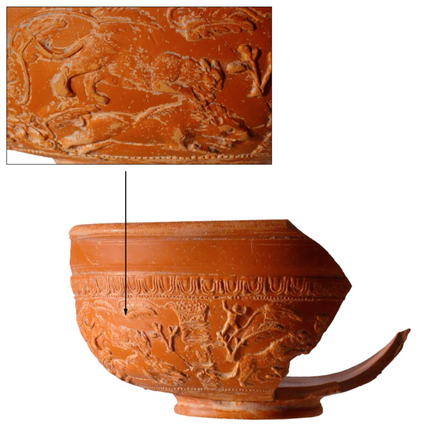 Kom van terra sigillata met jachtscènes.