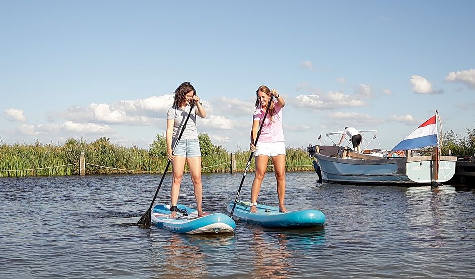 Sneek in water, sup clinics