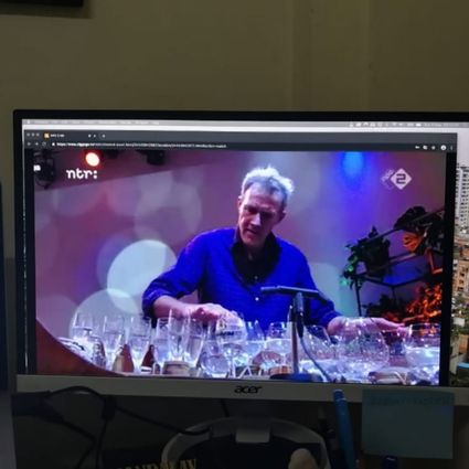 Rogier Kappers vertelt over en speelt op zijn glasorgel