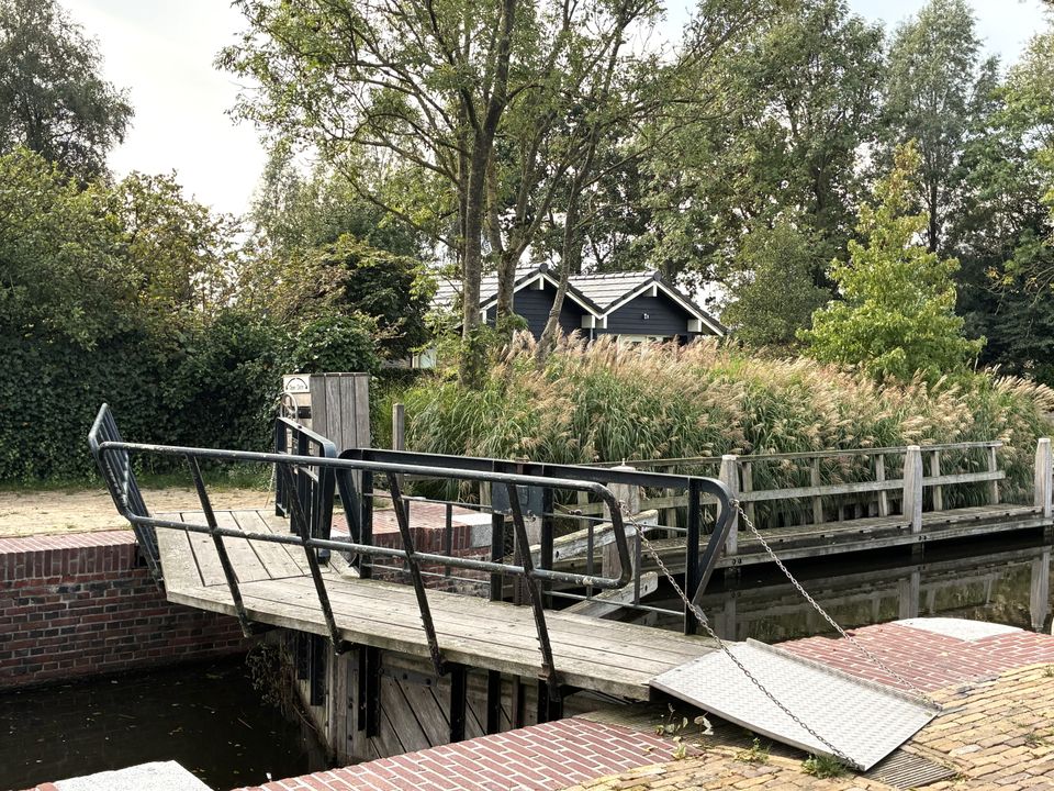 Rondje Sneekermeer met pontjes | Fietsroute