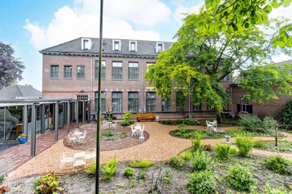 Oude Dr. Landmanschool tegenwoordig het Huis van Vincent