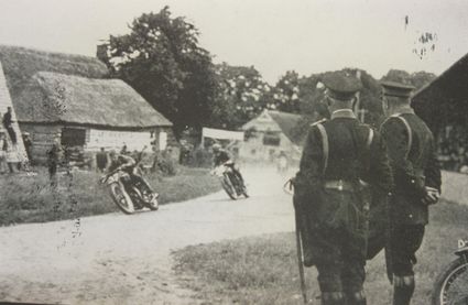 Zicht op S-bocht van Hooghalen | 1935