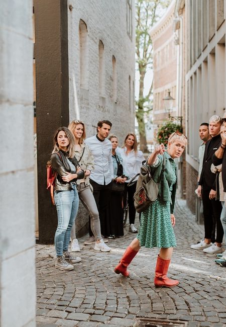 City walk group