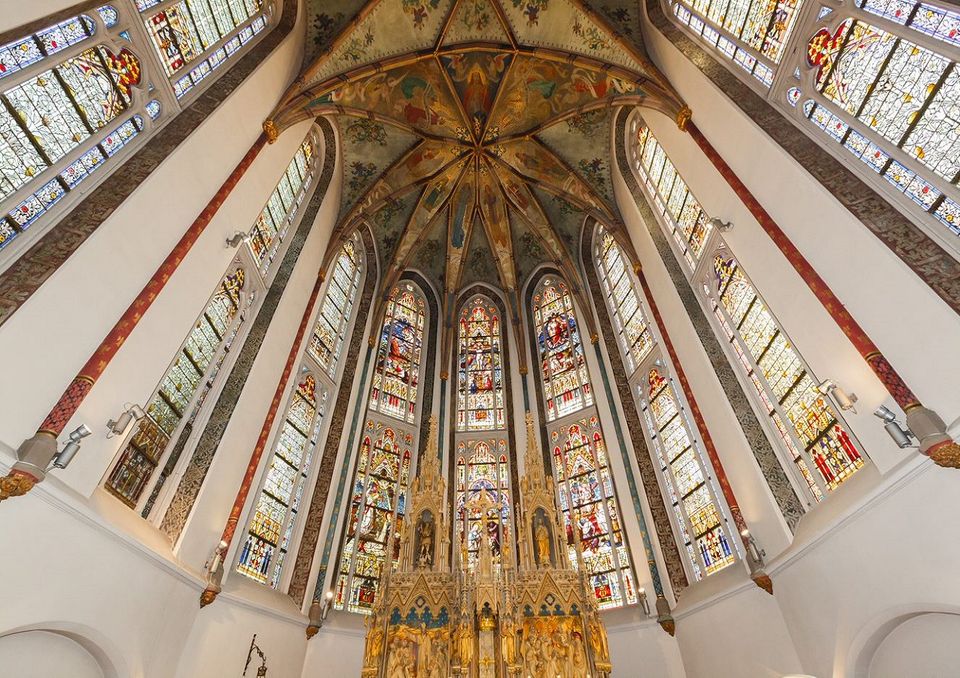 Sint Willibrorduskerk - Glas in Lood ramen